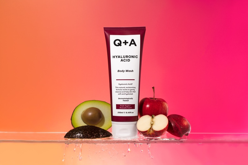 Очищуючий гель для тіла з гіалуроновою кислотою Q+A Hyaluronic Acid Body Wash, 250 мл 3424443 фото