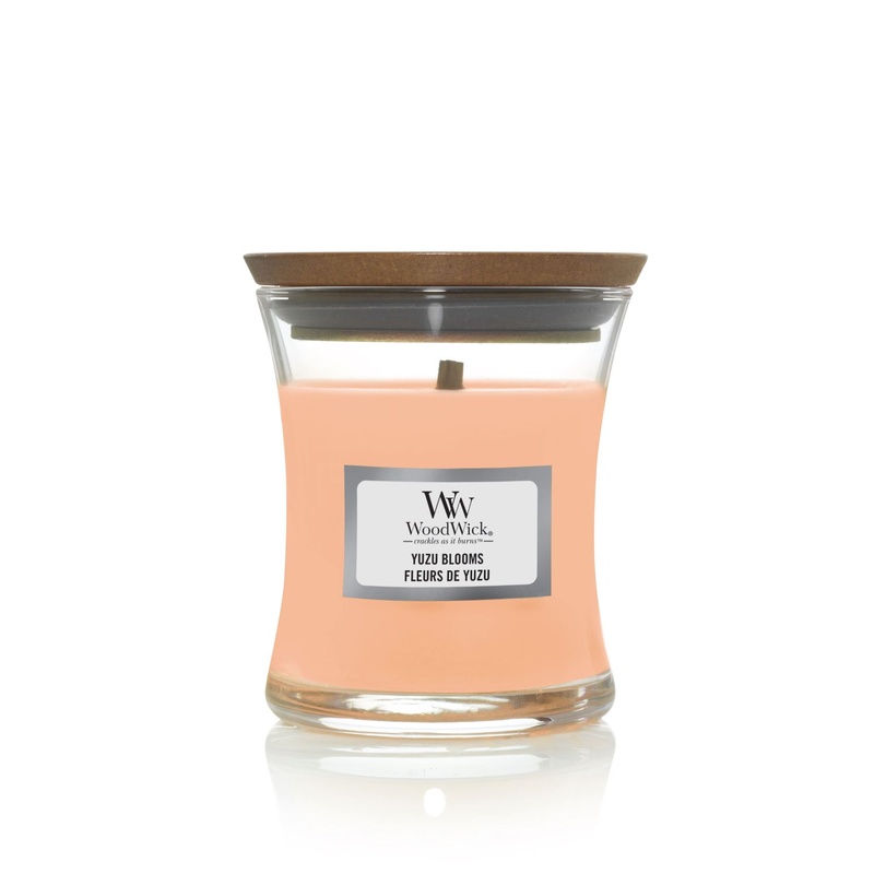 Ароматична свічка з ніжними квітковими нотами Woodwick Mini Yuzu Blooms 85 г 1728627E фото