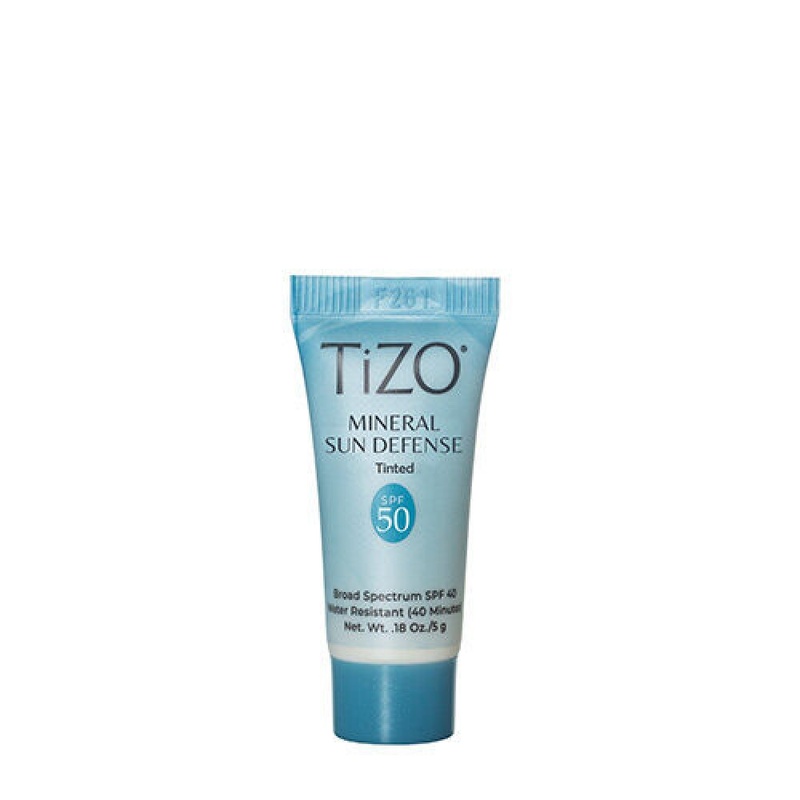 Крем мінеральний сонцезахисний з відтінком TiZO Mineral Sun Defense Tinted SPF 50, 5 г TZ0007 фото