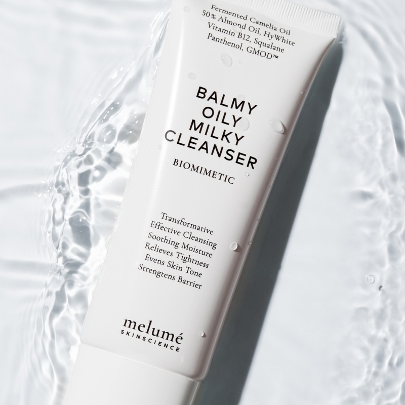 Освітлюючий зволожувальний бальзам для очищення шкіри Melume Balmy Oily Milky Cleanser, 125 мл 67890111 фото